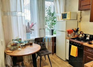 Продам 3-ком. квартиру, 83.3 м2, Самара, метро Советская, улица Калинина, 39