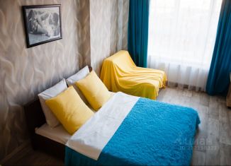 Сдаю 1-комнатную квартиру, 60 м2, Челябинск, улица Энгельса, 4