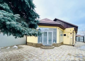 Продаю дом, 110 м2, Ставрополь, улица Ломоносова, 165, микрорайон № 8