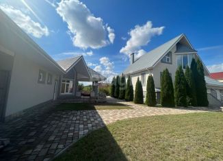 Продается дом, 200 м2, Белгород, улица Газовиков, 108