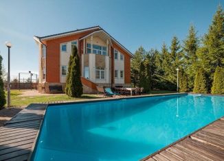 Сдам дом, 650 м2, Московская область