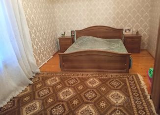 Сдаю комнату, 80 м2, Дагестан, улица Г. Гамидова, 1