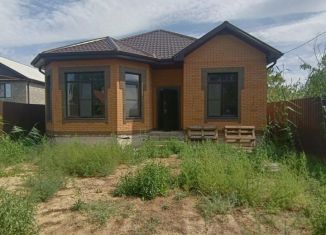 Продаю дом, 104.9 м2, Астраханская область, улица Пирогова, 74