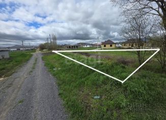 Продаю участок, 6 сот., Крымск, улица Крючкова