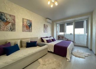 Сдам в аренду 1-ком. квартиру, 40 м2, Уфа, проспект Октября, 53, Советский район