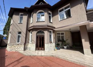 Дом на продажу, 200 м2, Сочи, улица Богдана Хмельницкого