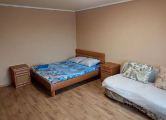 Сдаю 1-ком. квартиру, 34 м2, Омская область, проспект Карла Маркса, 71А
