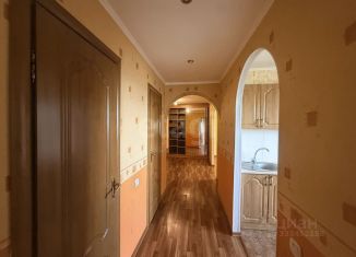 Продам трехкомнатную квартиру, 73.2 м2, Белгородская область, улица Плеханова, 8А