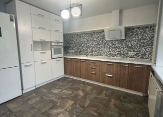 3-комнатная квартира на продажу, 95 м2, Самарская область, проспект Карла Маркса, 272Б