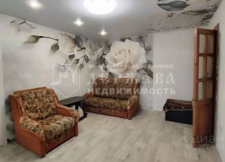 Продается двухкомнатная квартира, 50 м2, Кемеровская область, улица 8 Марта, 4