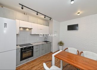 Продам трехкомнатную квартиру, 74 м2, Ростовская область, улица Ерёменко, 93