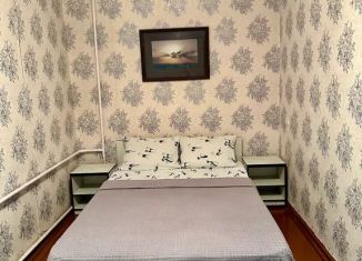 Сдаю в аренду 2-ком. квартиру, 42 м2, Ставрополь, улица Гагарина, 2