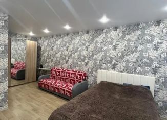 Сдаю 1-ком. квартиру, 40 м2, Ярославль, улица Слепнёва, 4А