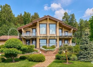 Продам дом, 288 м2, Ленинградская область, Солнечная улица, 44