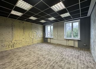 Сдаю офис, 27.6 м2, Санкт-Петербург, Кантемировская улица, 22, метро Лесная