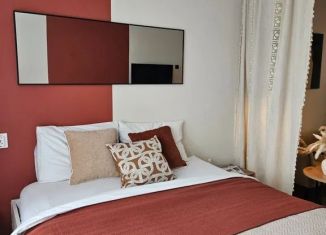 Сдаю в аренду 1-ком. квартиру, 32 м2, Ленинградская область, улица Сухова, 10