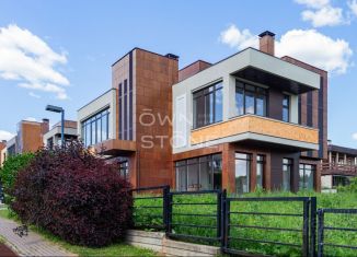Продаю дом, 280 м2, Москва, улица Клёны, 87с1