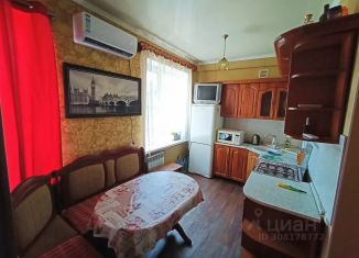 Сдам в аренду 2-ком. квартиру, 48 м2, Ростовская область, улица Свободы, 17-2