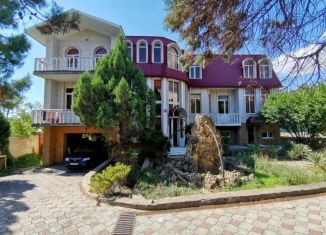 Сдаю в аренду дом, 500 м2, Геленджик, Ейская улица, 4