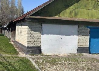 Продам гараж, 25 м2, Саратовская область, улица Калинина, 1