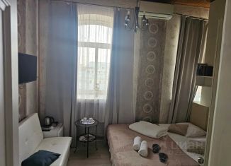 Сдаю комнату, 14 м2, Москва, Страстной бульвар, 4, метро Маяковская