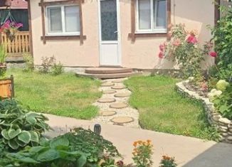 Сдаю в аренду квартиру студию, 40 м2, Саратовская область, улица 1 Мая, 130