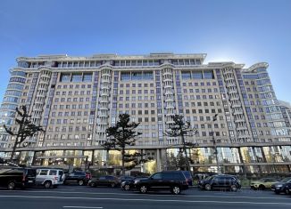 Продам машиноместо, 20 м2, Москва, улица Новый Арбат, 27, метро Краснопресненская