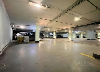 Продам машиноместо, 29.6 м2, Москва, улица Островитянова, 6