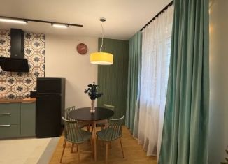 Сдам в аренду однокомнатную квартиру, 40 м2, Самара, улица Маяковского, 44, метро Алабинская