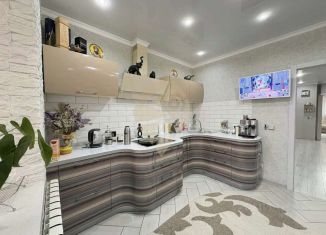 Трехкомнатная квартира на продажу, 107 м2, Белгородская область