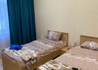 Сдается трехкомнатная квартира, 70 м2, Мурманская область, улица Коминтерна, 9/1