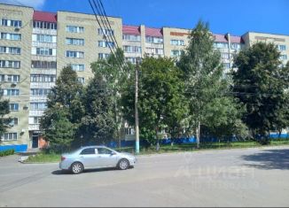 Продаю трехкомнатную квартиру, 62.8 м2, Кузнецк, улица Ленина, 165