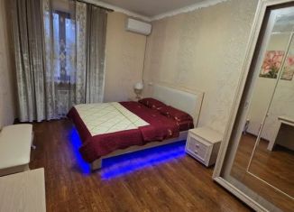 Сдается 1-комнатная квартира, 40 м2, Пятигорск, улица Мира, 15