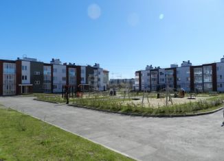 Продаю двухкомнатную квартиру, 55.716 м2, Курган, 16-й микрорайон, 12к1, жилой район Заозёрный