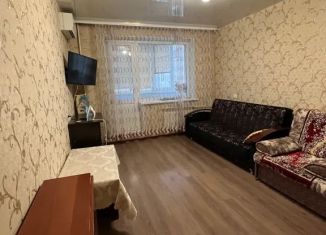 Сдам в аренду 2-комнатную квартиру, 56 м2, Оренбургская область, улица Ткачёва, 87