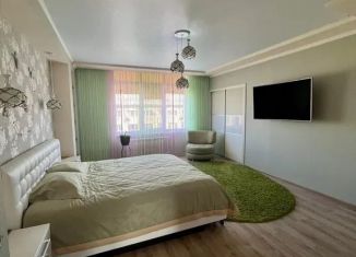 Сдаю в аренду 2-ком. квартиру, 80 м2, Оренбургская область, проспект Ленина, 59Б