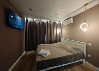 Сдаю в аренду 1-комнатную квартиру, 30 м2, Орск, проспект Ленина, 9