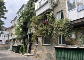 Продажа двухкомнатной квартиры, 45 м2, Ставропольский край, площадь Ленина, 4