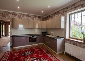 Продаю дом, 180 м2, Ставропольский край, улица Гвоздика-5