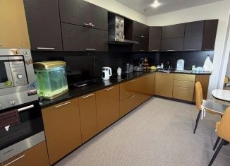 Продается однокомнатная квартира, 48.7 м2, Чита, микрорайон Девичья Сопка, 32