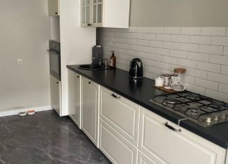 Продам двухкомнатную квартиру, 60.6 м2, Пермь, Иньвенская улица, 17, Мотовилихинский район