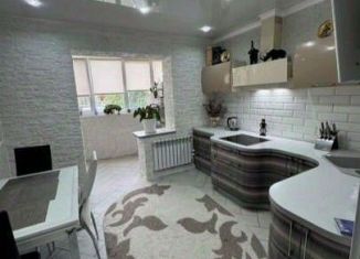 Продаю 3-комнатную квартиру, 107 м2, Старый Оскол