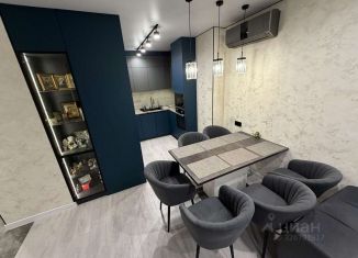 Продается 2-ком. квартира, 70 м2, Самарская область, улица Мичурина, 15В