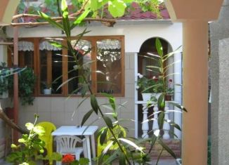 Сдаю в аренду дом, 14 м2, Крым, улица Краевского, 4А