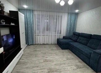 Продам 3-ком. квартиру, 83 м2, Зеленодольск, улица Карла Маркса, 3