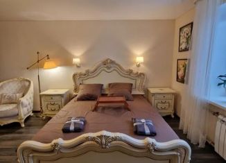 Сдается в аренду 2-ком. квартира, 100 м2, Белгород, Народный бульвар, 104, Западный округ