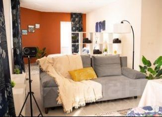 Аренда двухкомнатной квартиры, 80 м2, Самара, Рабочая улица, 85, метро Алабинская