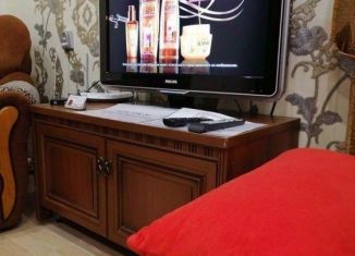 Сдам в аренду 2-ком. квартиру, 60 м2, Иркутск, улица Маршала Конева, 40, Свердловский округ