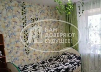 Трехкомнатная квартира на продажу, 57.8 м2, Удмуртия, улица Энгельса, 30