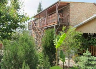 Сдается в аренду дом, 30 м2, Крым, улица Мартынова, 31